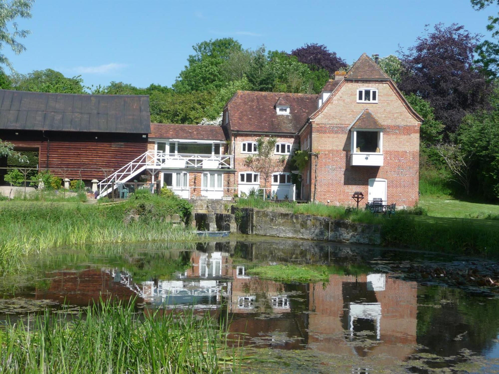 Salisbury Old Mill House Διαμέρισμα Εξωτερικό φωτογραφία